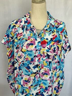 JODIFL Multicolor Floral Brushstroke Short-Sleeve Button Front Shirt